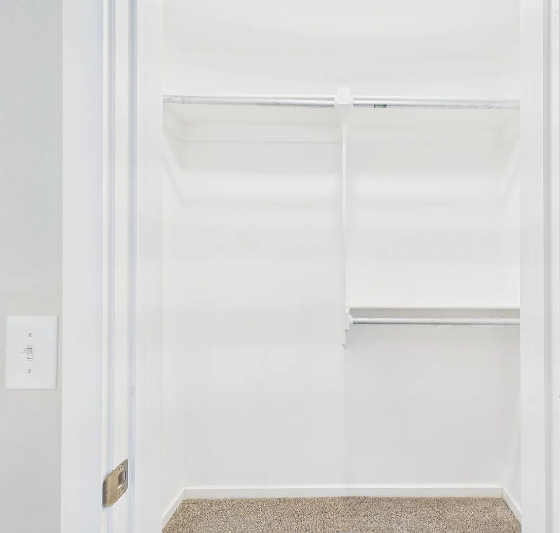 4712 Hinson Street — Photo 2