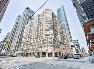 711 Bay St #1414, Toronto, ON