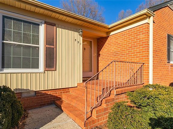 5th image of 531 Hillwood Ct
