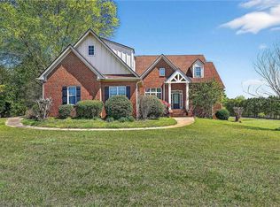 360 Happy Hill Rd, Carrollton, GA 30116
