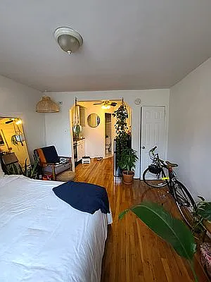 Rented by Point NYC | media 11