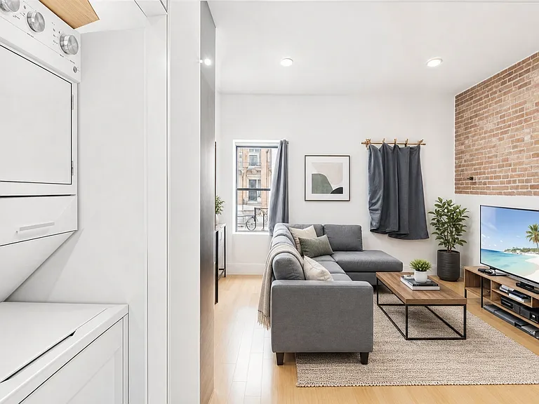 123 Mulberry St #5 — Photo 4