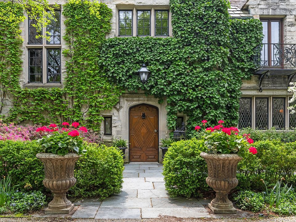 940 Private Rd, IL 60093 Zillow