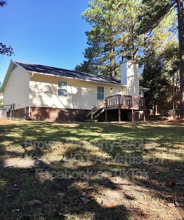 3324 Red Fox Rd
