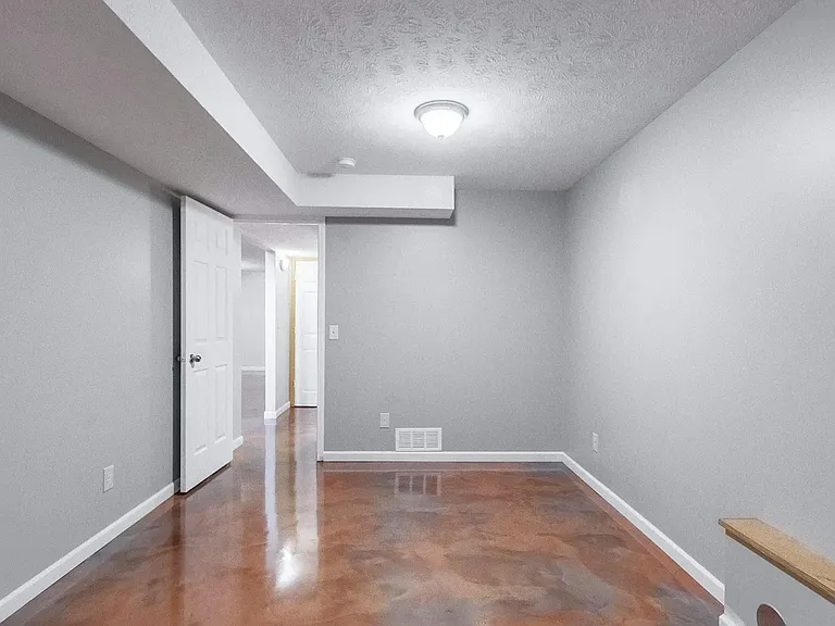 2400 P St — Photo 23