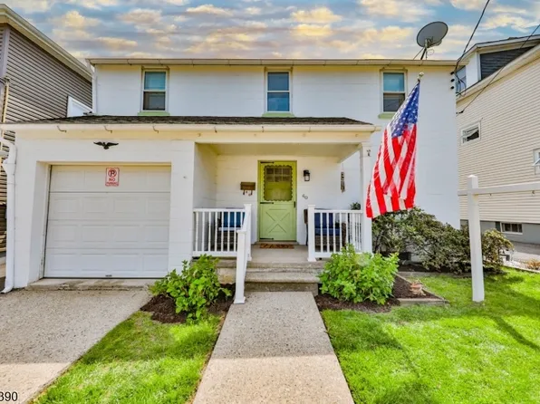 60 Colby Pl, Phillipsburg Town, NJ 08865