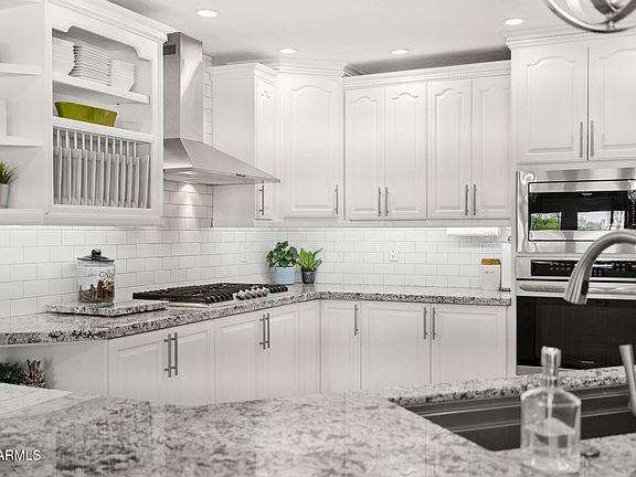 4th image of 3406 E WILDWOOD Drive