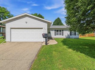 700 S Lincoln Ave, Beaver Dam, WI 53916