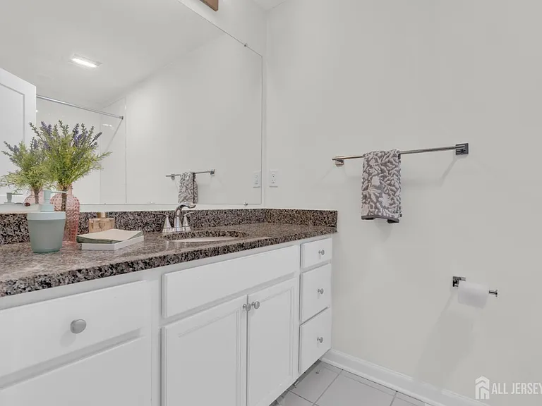 731 Station Rd — Photo 31
