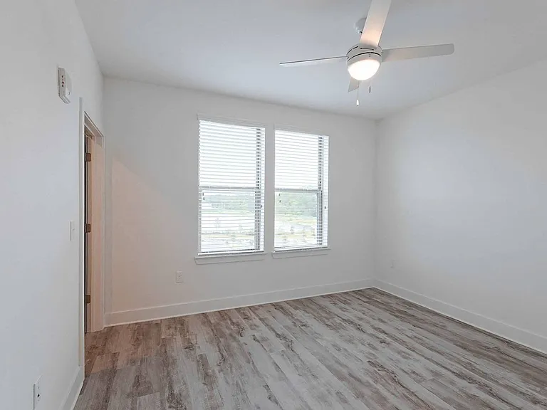 Forena Luxury Living — Photo 57
