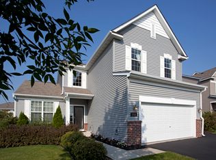 1818 Penstemon Ln, Shakopee, MN 55379