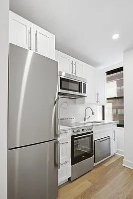 Rented by Citi Habitats | media 31