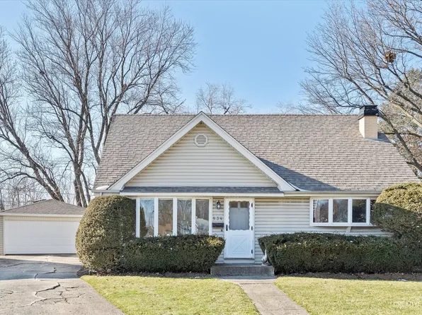 534 Melrose Ct, Elgin, IL 60123