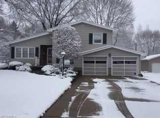 10159 Ruth Dr, Wadsworth, OH 44281