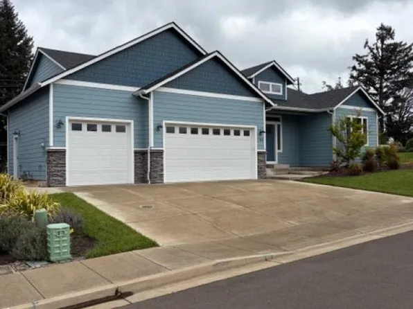 704 NW George Ct, Sublimity, OR 97385