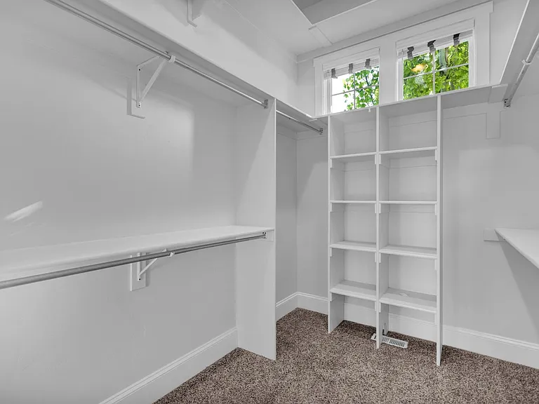 910 S Pace Pl — Photo 22