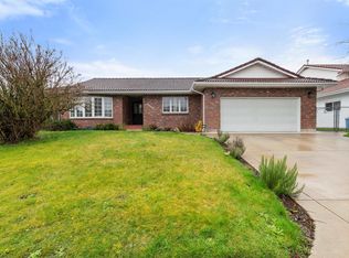 45578 Worthington Pl, Chilliwack, BC V2R 1N6