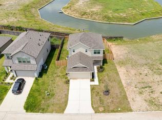 11020 N Lake Mist Ln, Willis, TX 77318