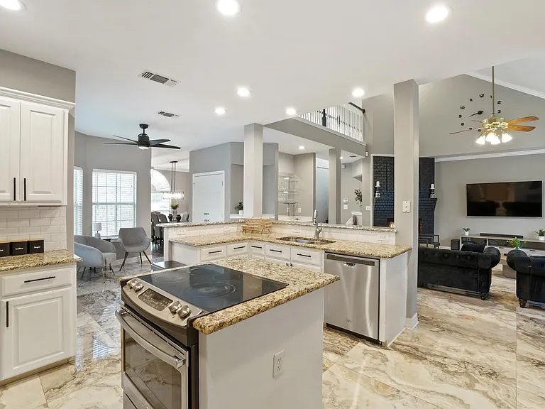 3205 Vinson Ct — Photo 17