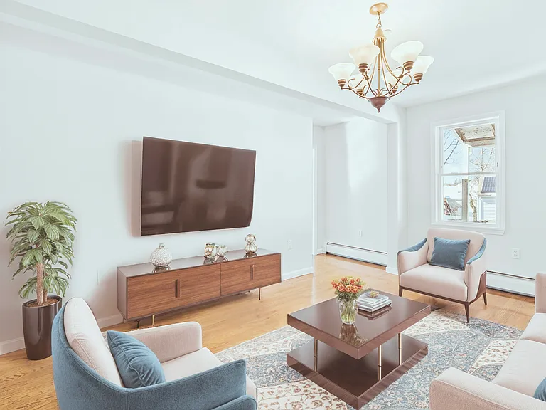 47 Campbell St #2 — Photo 6