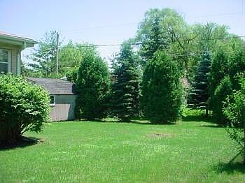 2nd image of 515 Dover Dr