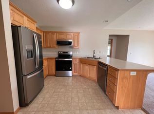 593B 9th St W, New Richmond, WI 54017