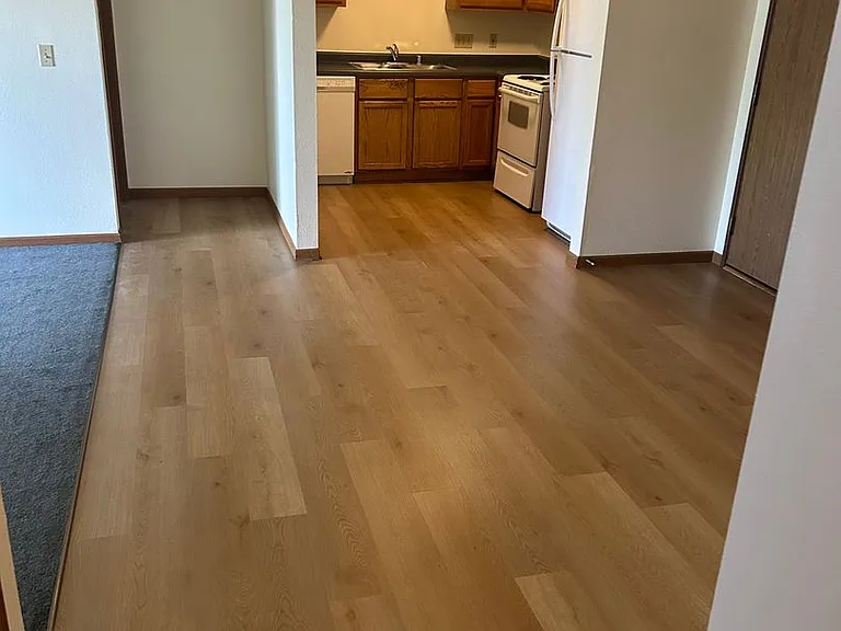 6138 W Forest Home Ave — Photo 2