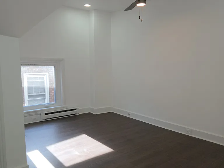 303 E Broad St #3 — Photo 17