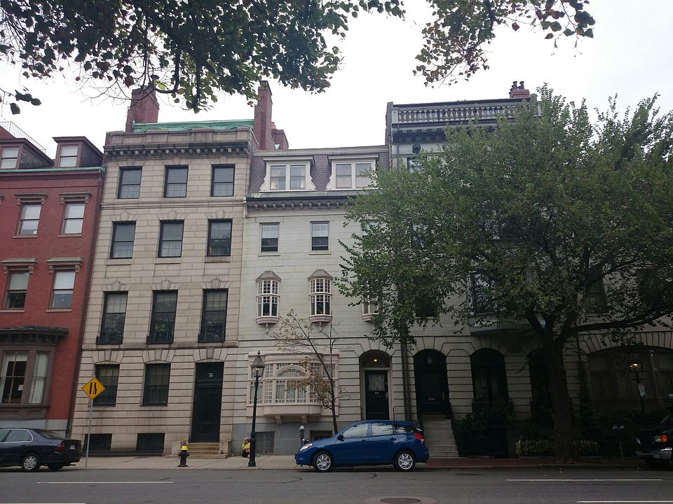 2nd image of 75 Beacon St APT 2F