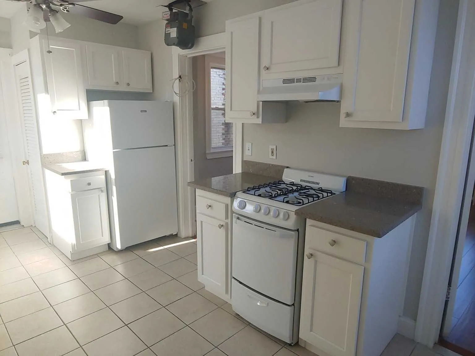 2 bed, $3,750 — Photo 3