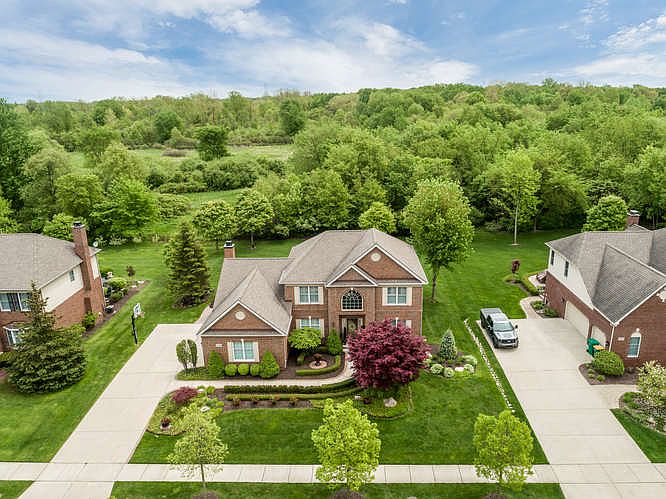 1st image of 25698 Peninsula Dr