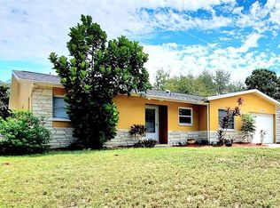 936 Wicks Dr, Palm Harbor, FL 34684