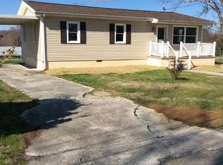 2011 3rd Rd, Knoxville, TN 37914