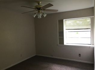 9211 Sandstone St, Houston, TX 77036