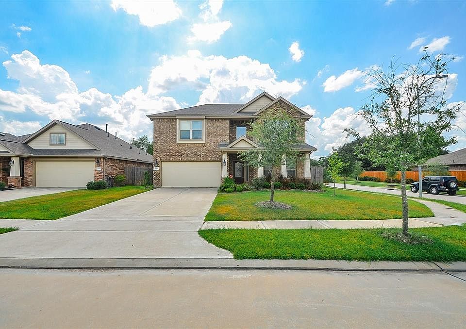 1st image of 17923 Tall Chestnut St