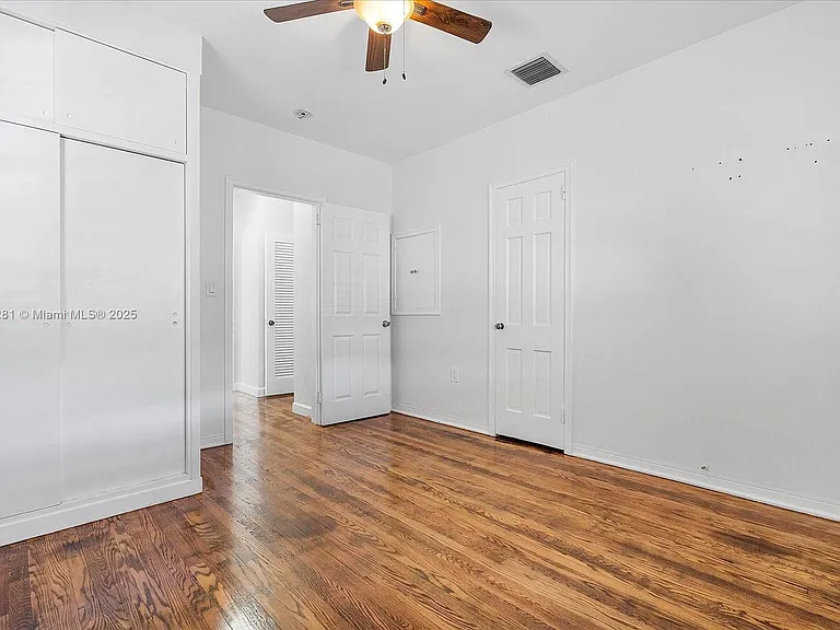 8826 Emerson Ave — Photo 22