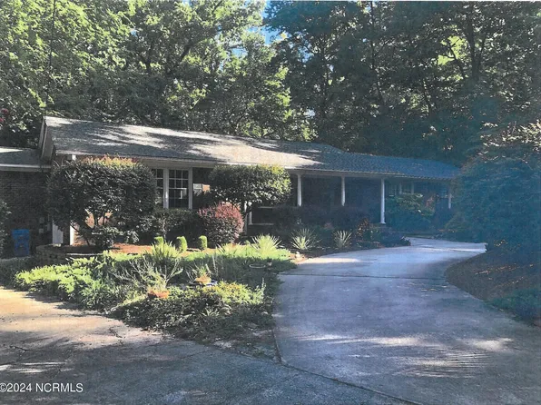 203 Dalebrook Circle, Greenville, NC 27858