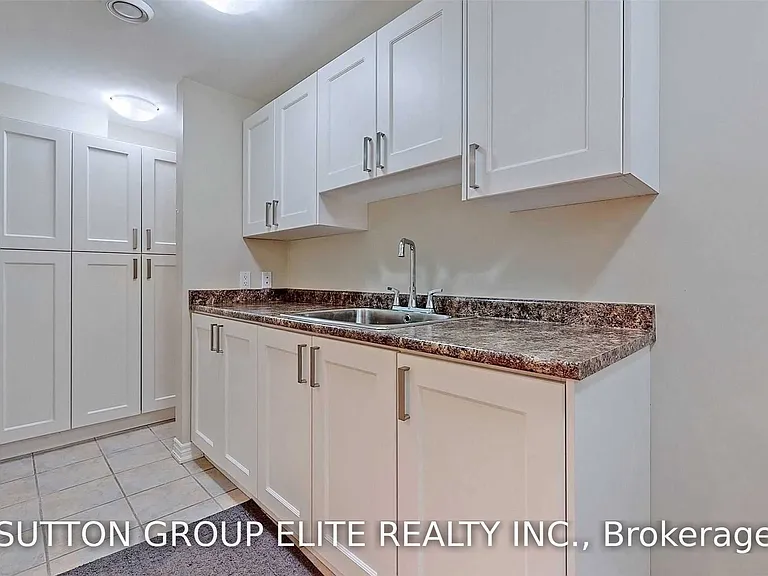 2485 Bankside Dr — Photo 26