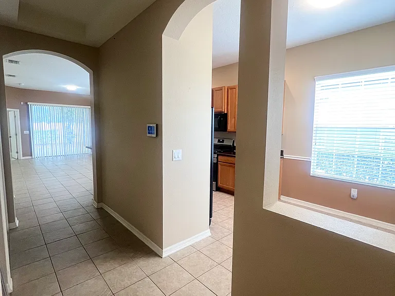 31748 Blythewood Way — Photo 4