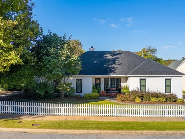 8108 Oak Aly, Montgomery, AL 36117