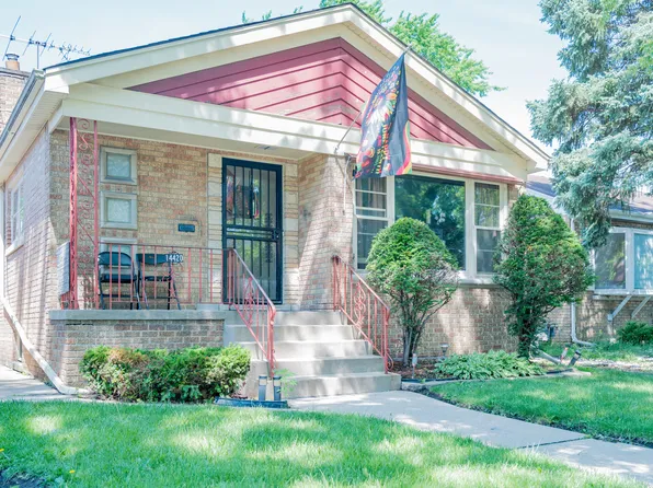 14420 S State St, Riverdale, IL 60827