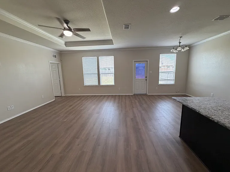 928 Rivers Creek Ln — Photo 15