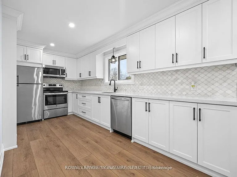 480 Browning St — Photo 5