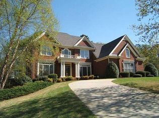 130 Turnberry Cir, Fayetteville, GA 30215