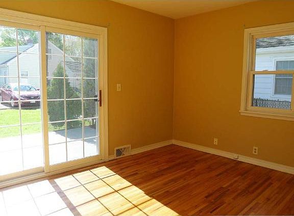4th image of 1628 Edgerton St