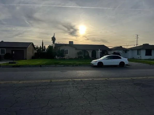 1209 N D St, Madera, CA 93638