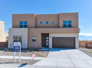 7916 Teaberry Dr NW, Albuquerque, NM 87120