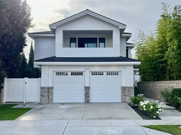 2214 Elden Ave, Costa Mesa, CA 92627