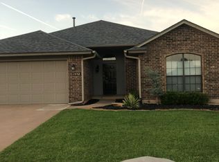 2832 NW 162nd St, Edmond, OK 73013