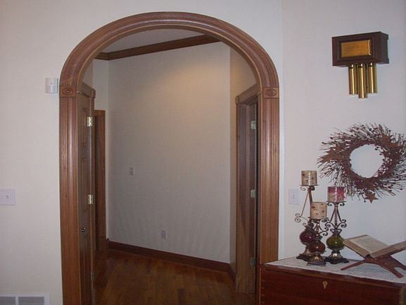 5th image of 1321 Madison St
